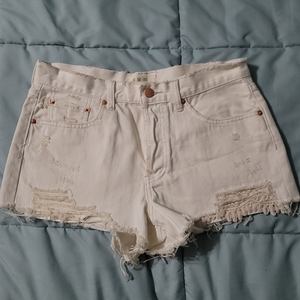 Free People We The Free Button-Fly Ivory Raw/Fringe Cutoff‎ Shorts Women's 29